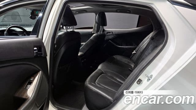 Kia K5 Noblesse, 2011 13