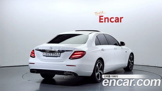 Mercedes-Benz E-класс W213 Avantgarde, 2020 2