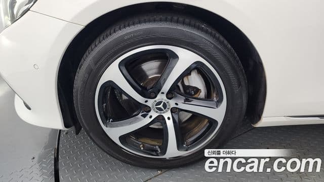 Mercedes-Benz E-класс W213 Avantgarde, 2020 все фото