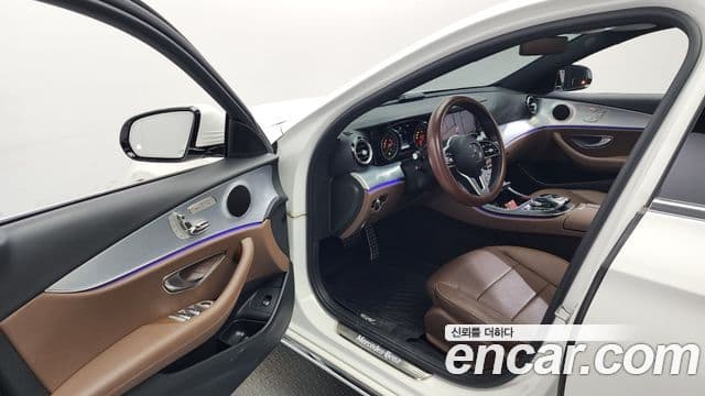 Mercedes-Benz E-класс W213 Avantgarde, 2020 10