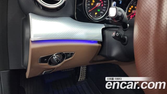 Mercedes-Benz E-класс W213 Avantgarde, 2020 19