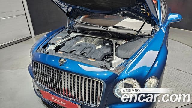 Bentley Flying Spur 3세대 4.0 Azure, 2023 6