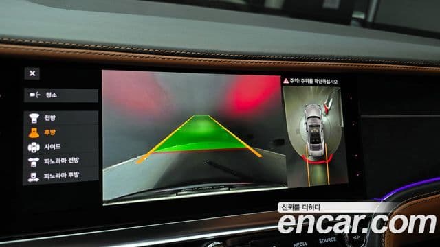 Bentley Flying Spur 3세대 4.0 Azure, 2023 14