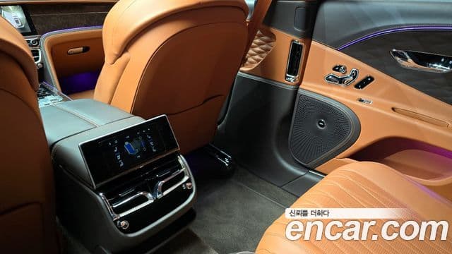 Bentley Flying Spur 3세대 4.0 Azure, 2023 17