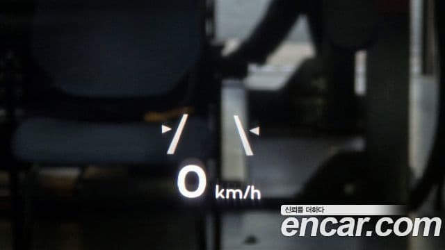 Bentley Flying Spur 3세대 4.0 Azure, 2023 19