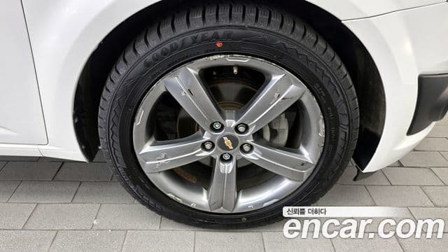 Chevrolet(GM대우) 아베오 хэтчбек Standard, 2015 все фото