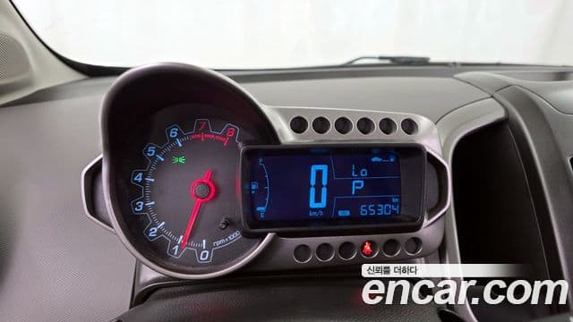 Chevrolet(GM대우) 아베오 хэтчбек Standard, 2015 8