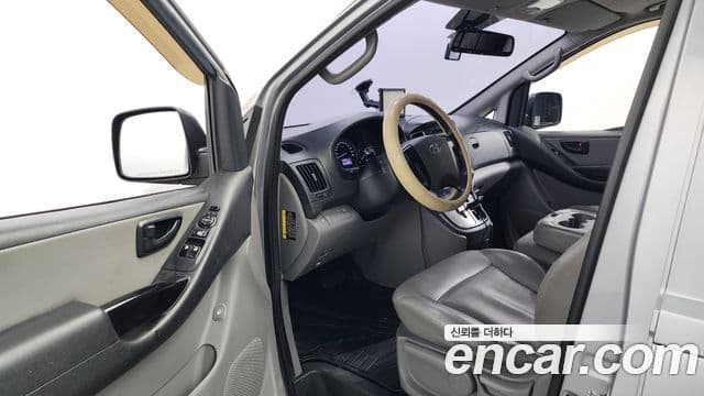 Hyundai Grand Starex Smart, 2017 10