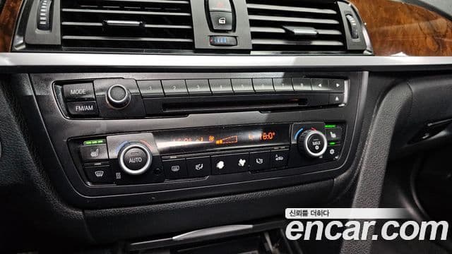 BMW 3시리즈 (F30), 2012 19