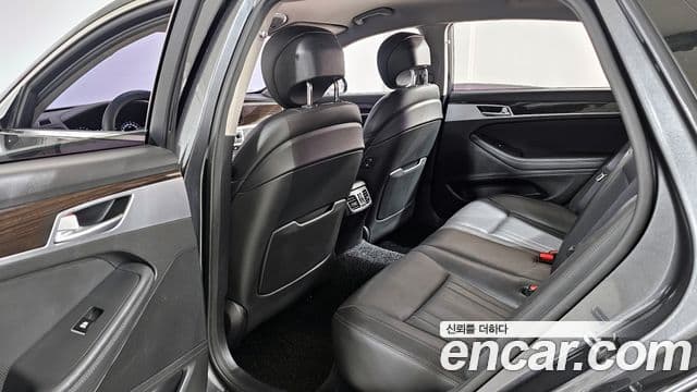 Genesis G80 Luxury, 2017 12