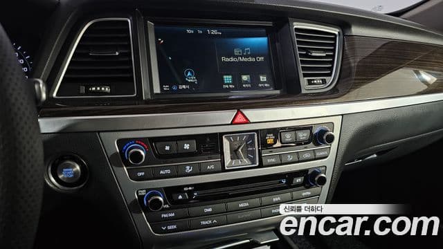 Genesis G80 Luxury, 2017 18