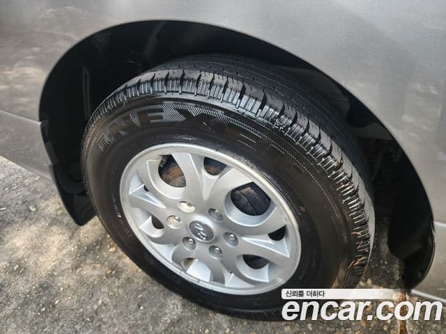 Hyundai Grand Starex CVX Deluxe, 2015 20