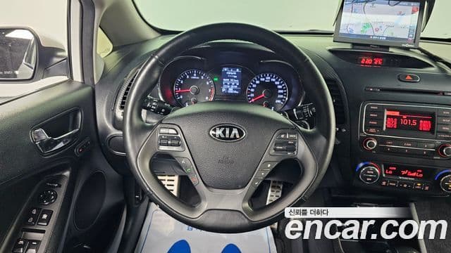 Kia K3 Noblesse, 2013 16