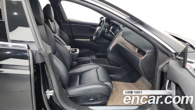 Tesla модель S, 2019 10