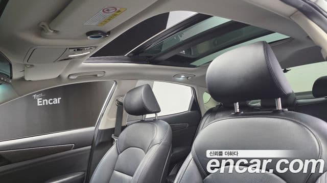 Kia K7 Premier 3.0 LPI Trendy(арендный автомобиль), 2020 19