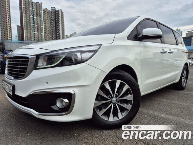 Kia All New Carnival Luxury, 2018 1