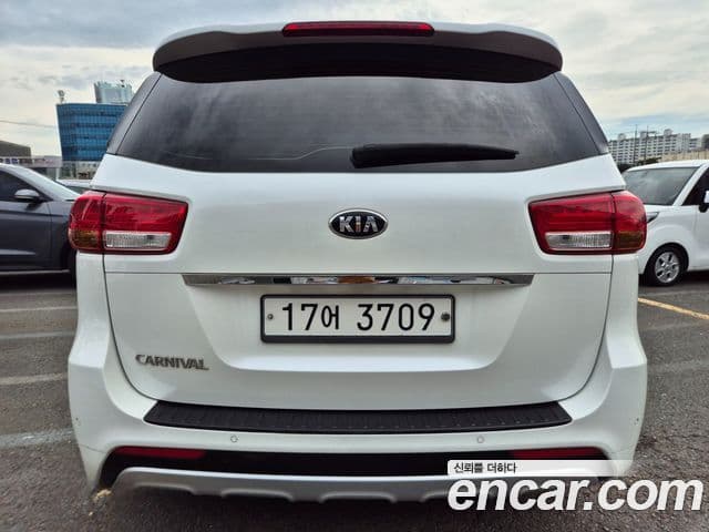 Kia All New Carnival Luxury, 2018 все фото