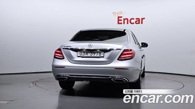 Mercedes-Benz E-класс W213 Avantgarde, 2019 4
