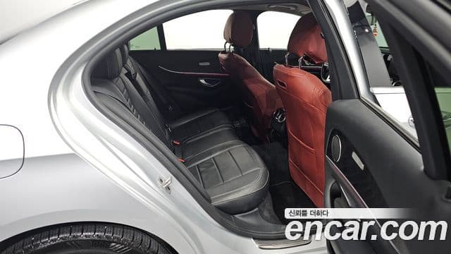 Mercedes-Benz E-класс W213 Avantgarde, 2019 12