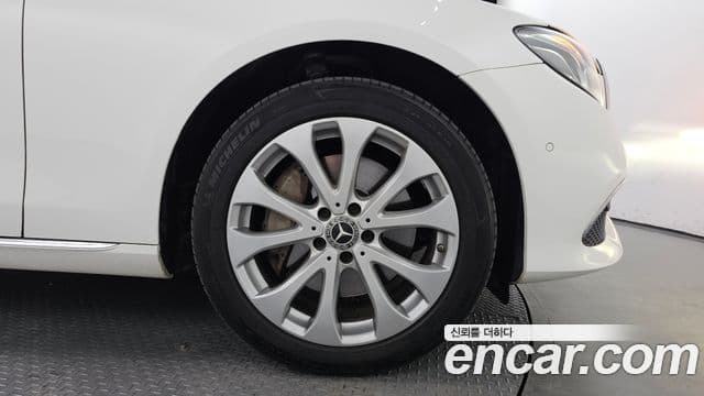 Mercedes-Benz E-класс W213 Exclusive, 2018 все фото