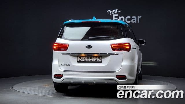 Kia The / новый New Carnival Special, 2020 4