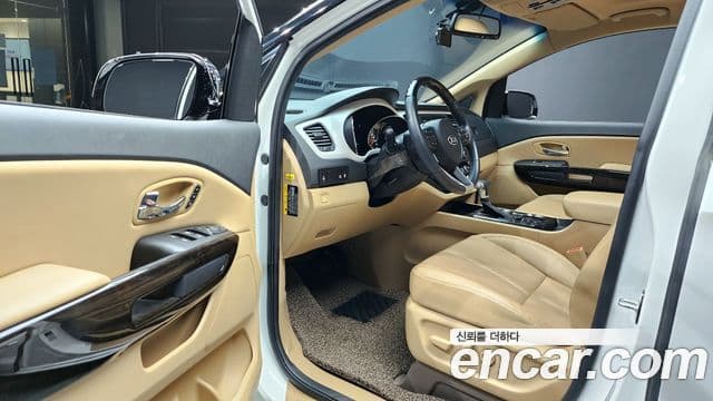 Kia The / новый New Carnival Special, 2020 11