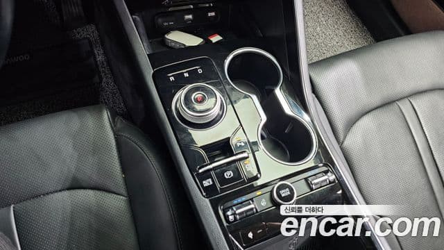 Kia K5 гибрид 3세대 Noblesse, 2020 9