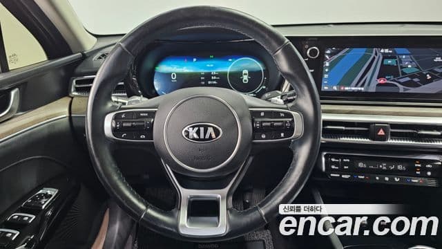 Kia K5 гибрид 3세대 Noblesse, 2020 13