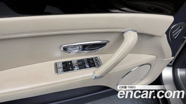 Bentley Flying Spur 2세대, 2018 14