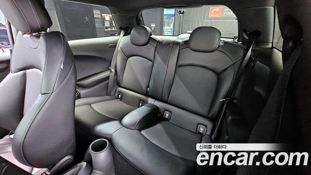 Mini Cooper D 3세대, 2014 12