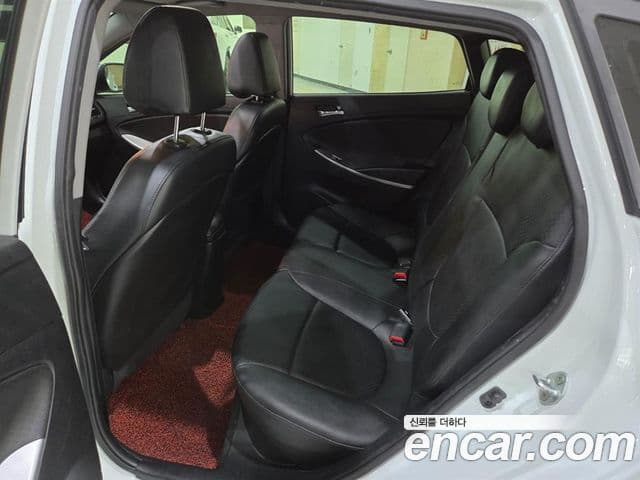 Hyundai Accent(новый кузов / новое поколение) Modern, 2015 7