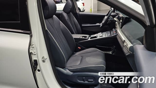 Hyundai NEXO Premium, 2020 10