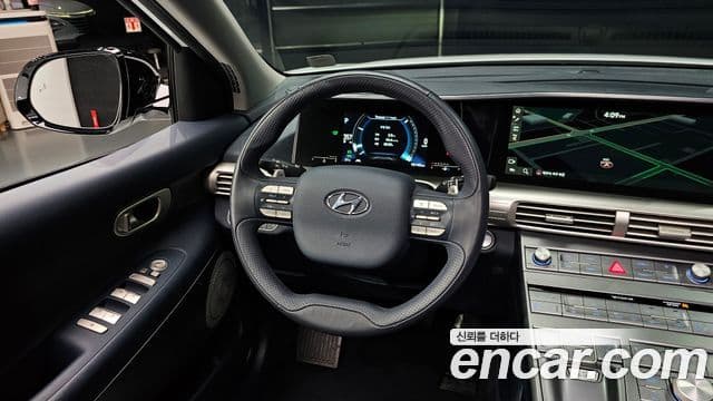 Hyundai NEXO Premium, 2020 13