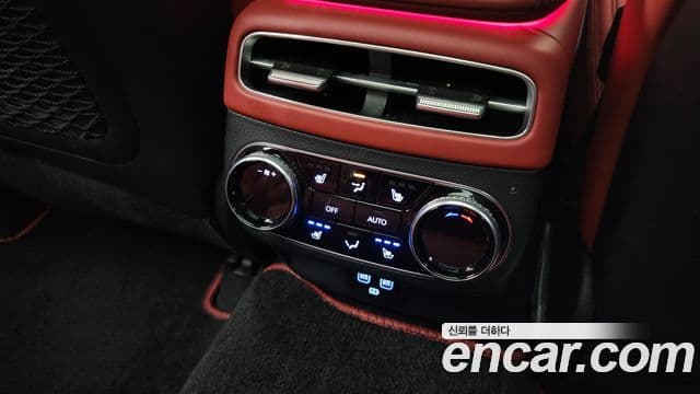 Genesis GV70, 2024 18