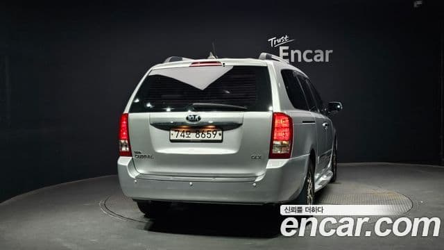 Kia Carnival R топовая версия, 2014 4