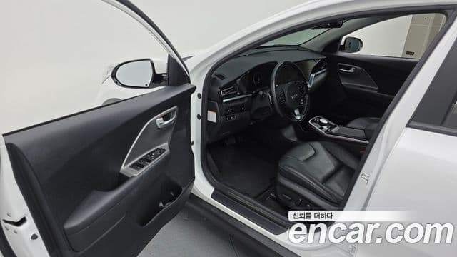 Kia Niro Plus Earth, 2023 10