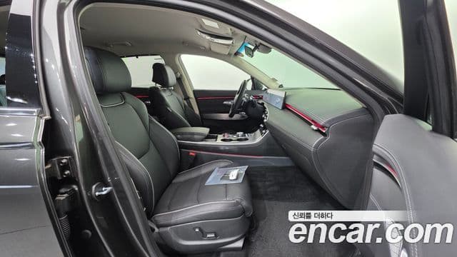 Genesis GV70, 2025 10