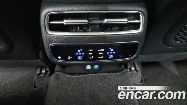 Genesis GV70, 2025 18