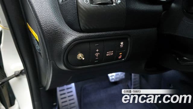 Kia K3 Trendy, 2014 13