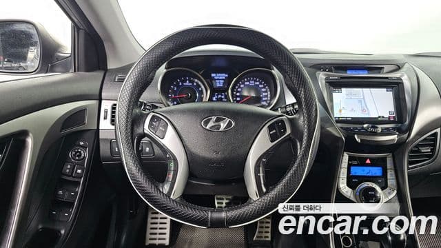 Hyundai Avante MD Premier, 2011 15