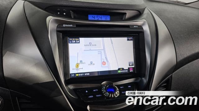 Hyundai Avante MD Premier, 2011 17