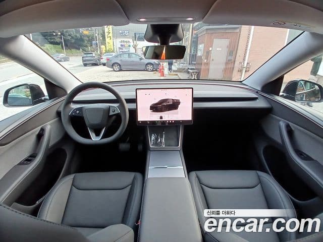 Tesla модель Y, 2025 9