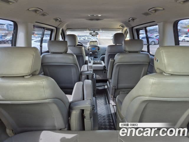 Hyundai Grand Starex Smart, 2017 10