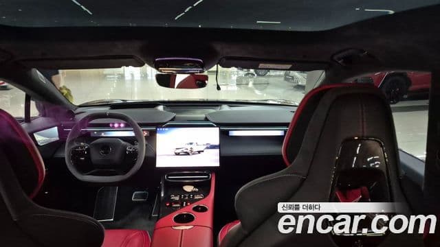 Lotus Eletre, 2025 8