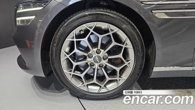 Genesis G80 (RG3) бензин 2.5 турбо 2WD, 2021 все фото