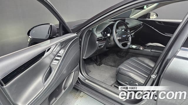 Genesis G80 (RG3) бензин 2.5 турбо 2WD, 2021 10