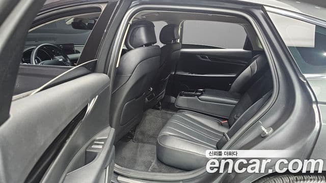 Genesis G80 (RG3) бензин 2.5 турбо 2WD, 2021 12