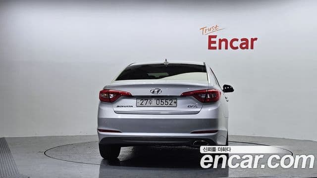 Hyundai LF Sonata Special, 2017 4