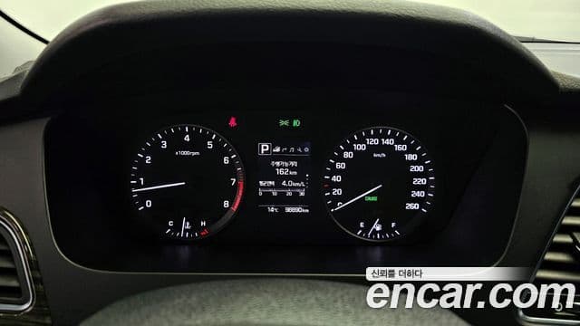 Hyundai LF Sonata Special, 2017 8