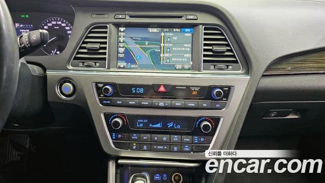 Hyundai LF Sonata Special, 2017 14